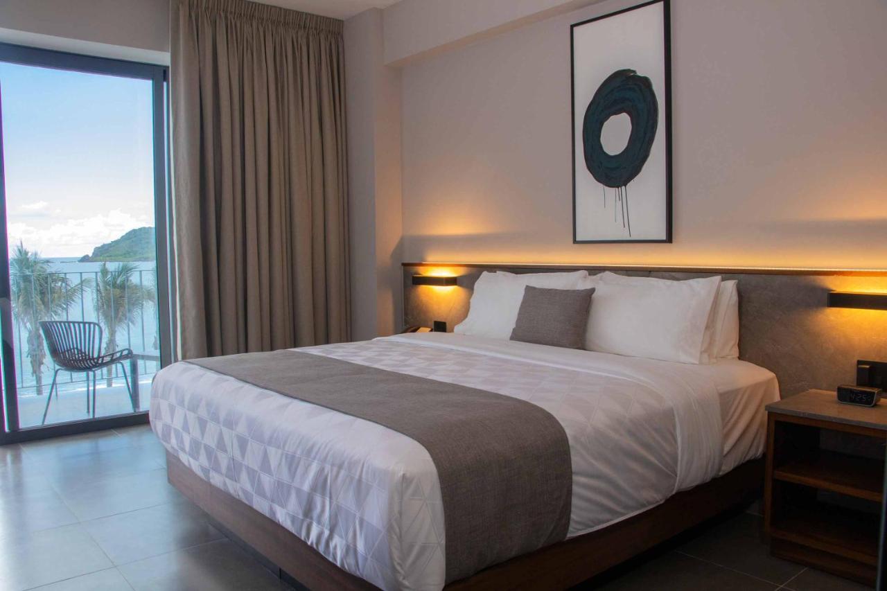Viaggio Resort มาซาตลัน ภายนอก รูปภาพ A bedroom at the hotel